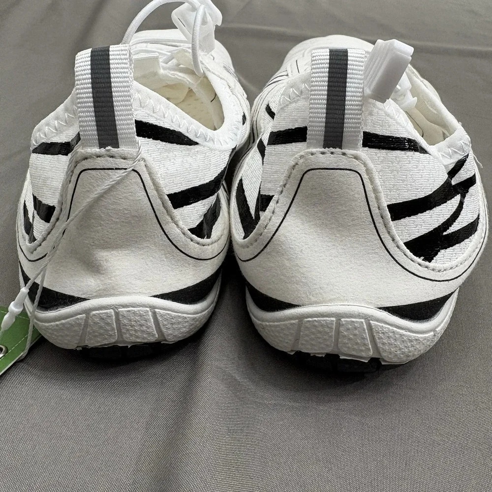 Hike Footwear Lorax Pro Barefoot White/Black EU 40 Woman's 9/9.5 NEW